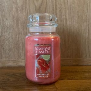 YANKEE CANDLE Strawberry Lemon Ice Large Jar Candle